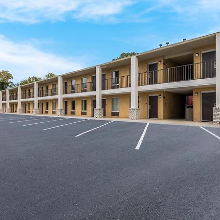 Econo Lodge Cheraw Market Street Extérieur photo