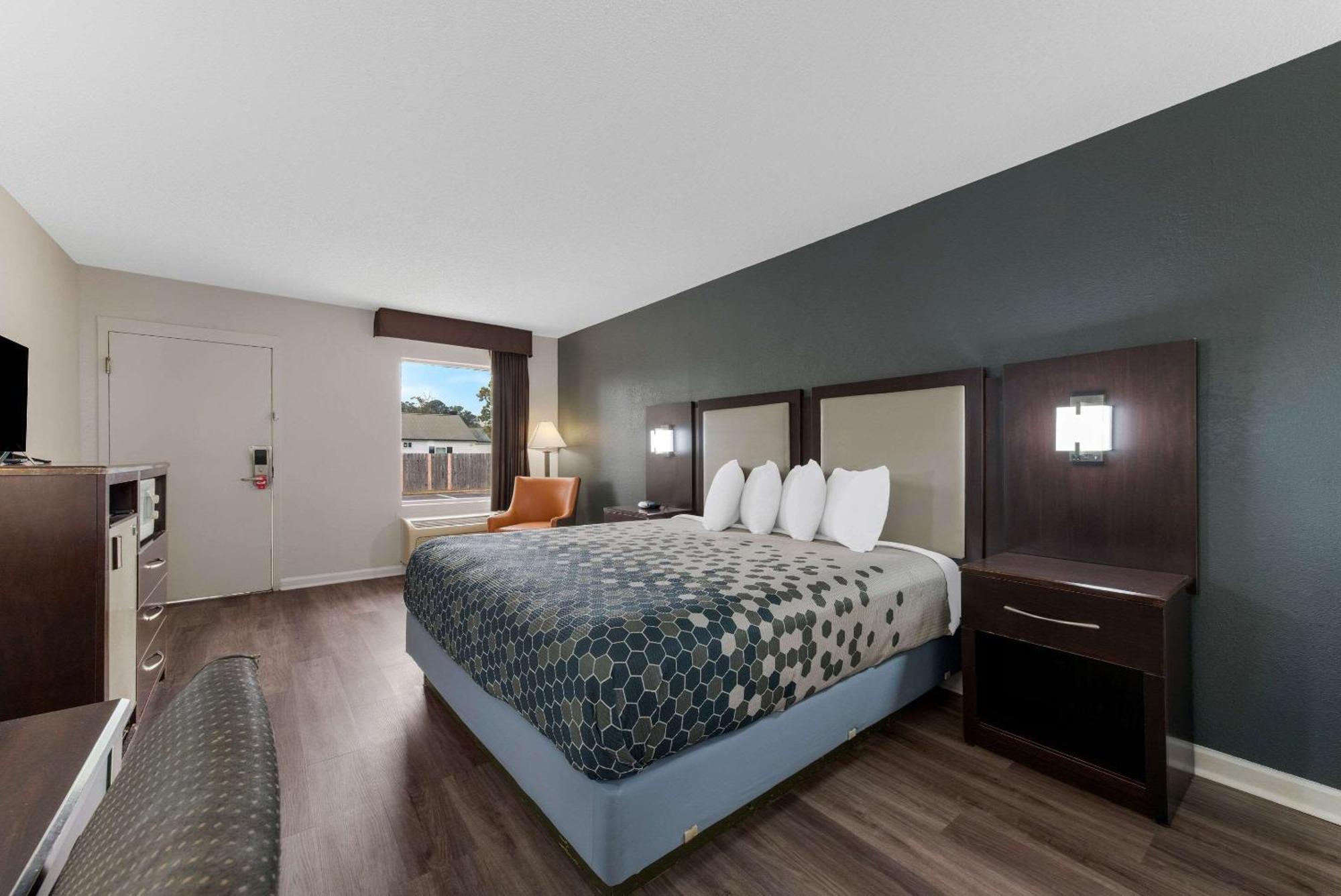 Econo Lodge Cheraw Market Street Extérieur photo