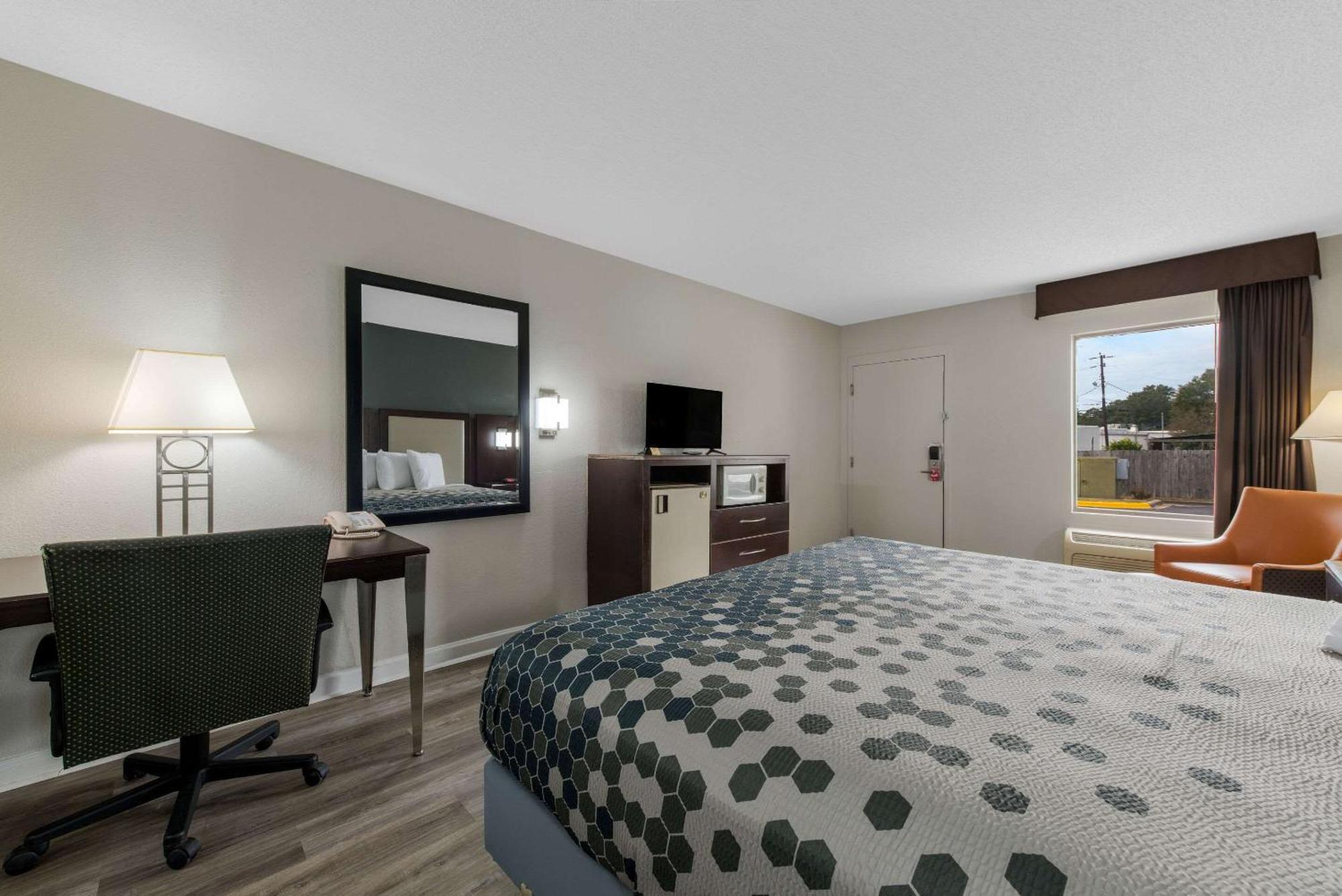 Econo Lodge Cheraw Market Street Extérieur photo