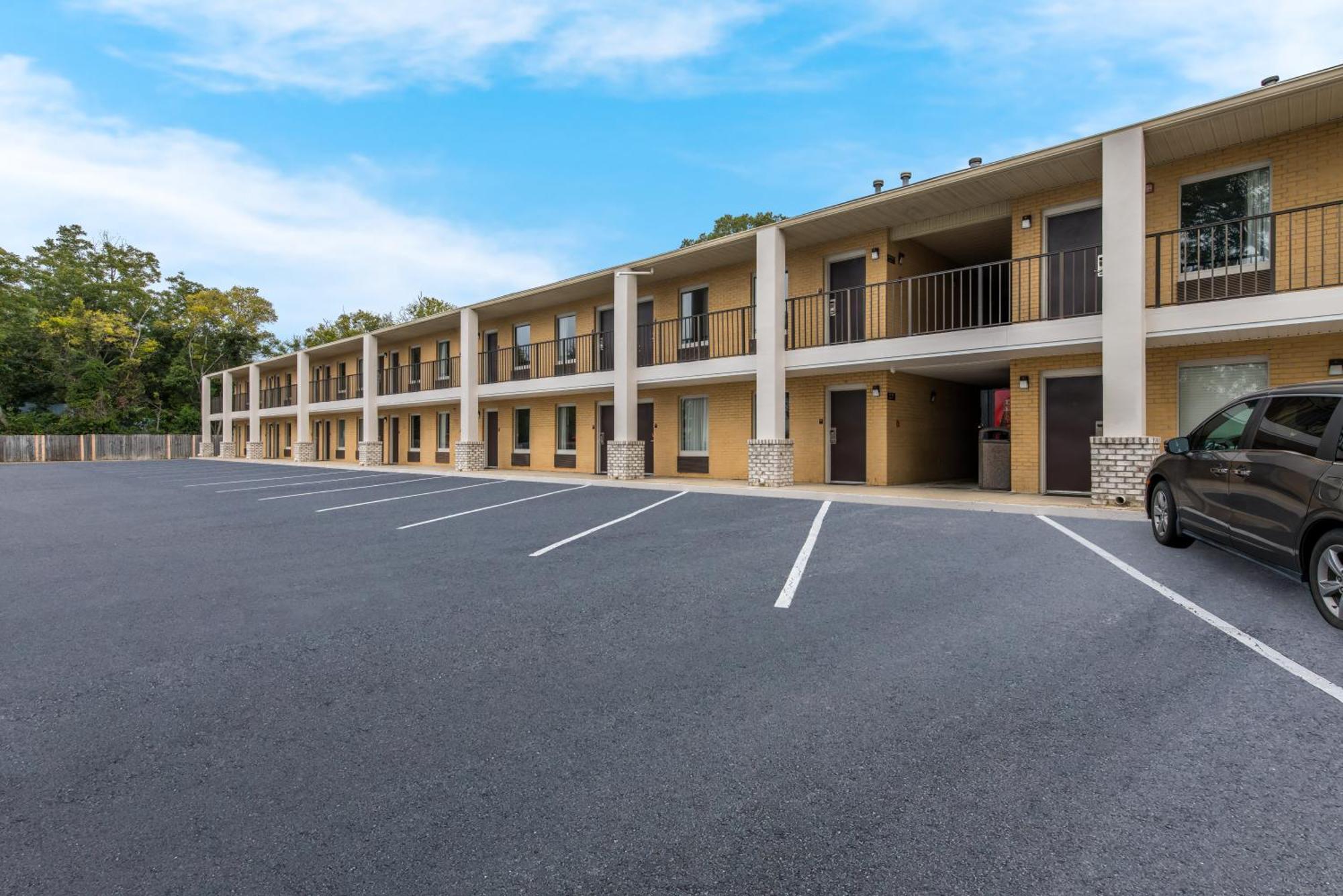 Econo Lodge Cheraw Market Street Extérieur photo